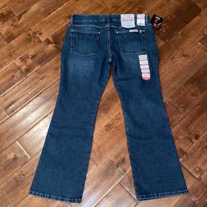 New women’s Wrangler jeans